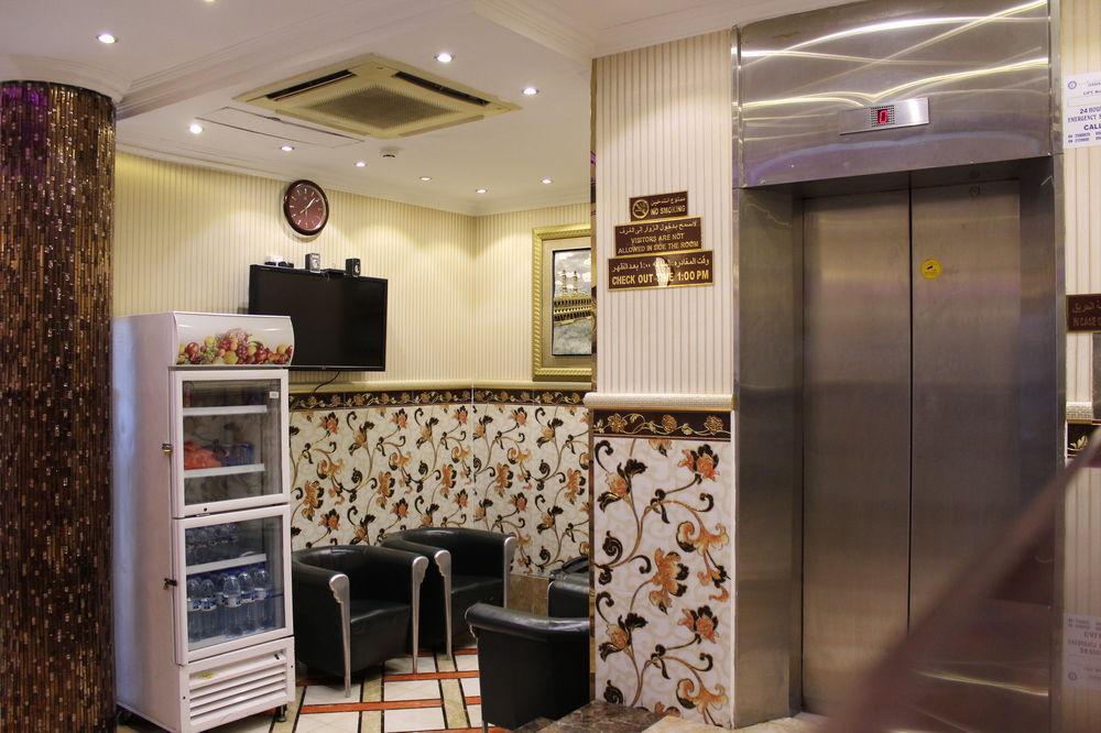 Sutchi Hotel Dubai Exterior foto