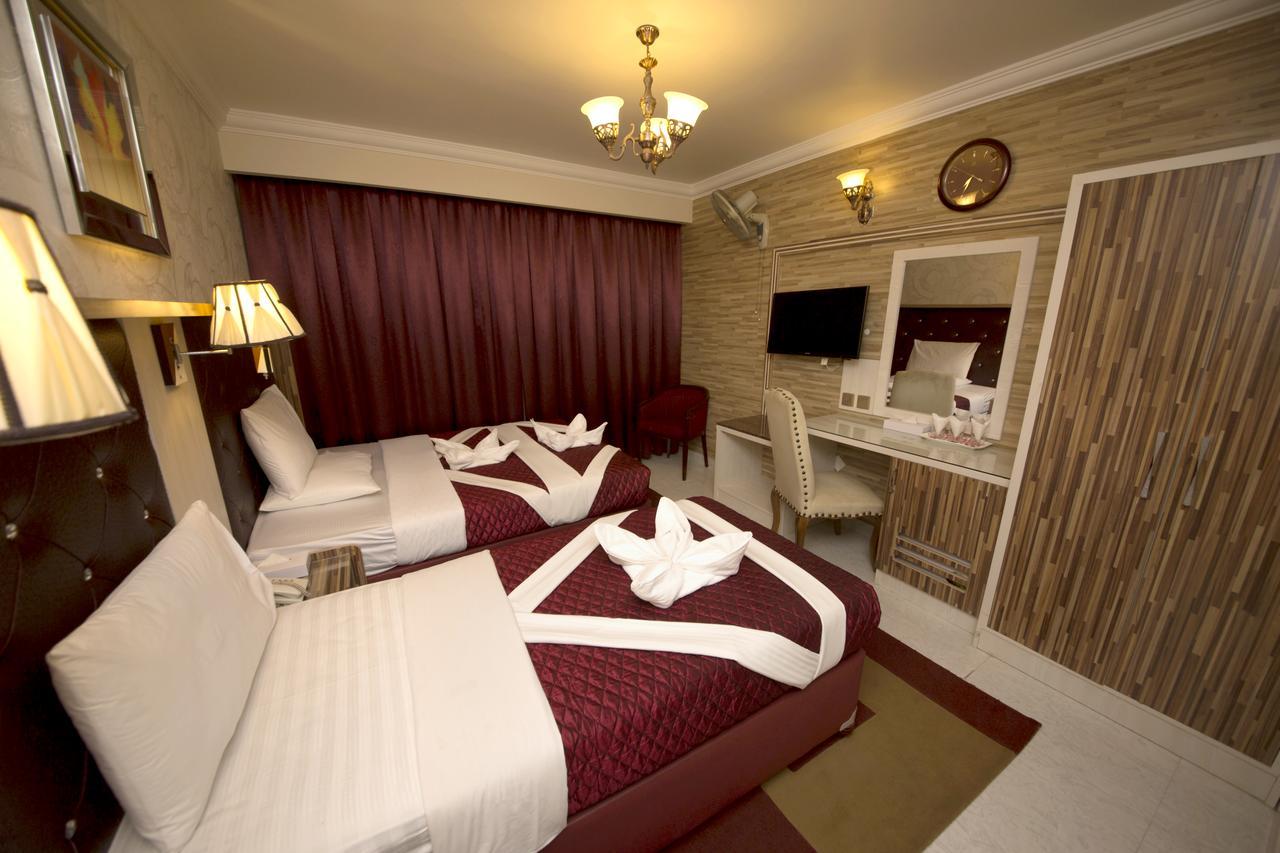 Sutchi Hotel Dubai Zimmer foto
